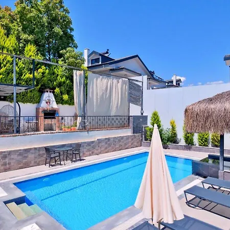 Ciftlikkoey 3 Bedroom With Private Pool