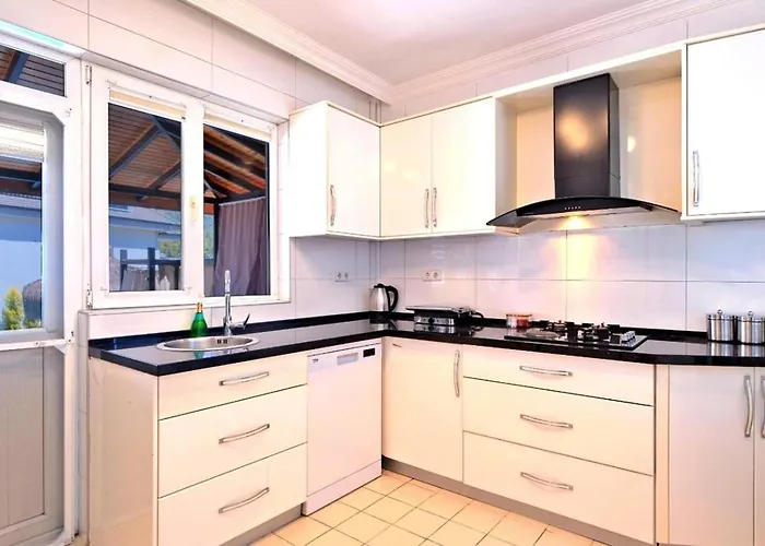 Ciftlikkoey 3 Bedroom With Private Pool