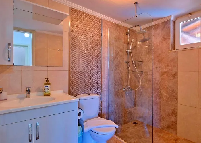 Ciftlikkoey 3 Bedroom With Private Pool Villa