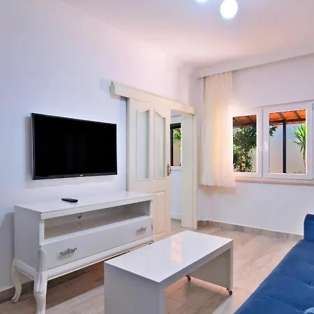 Vila Ciftlikkoey 3 Bedroom With Private Pool