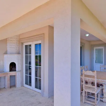 Vila Ciftlikkoey 3 Bedroom With Private Pool *